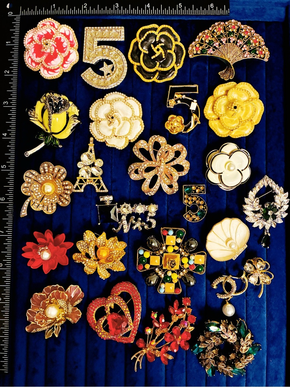 25 Pc Gold Tone Brooch Pin Lot Rhinestone Enamel Floral Number Mixed Designs